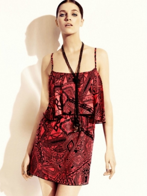 stradivarius2011summercampaign15 thumb Stradivarius lookbook leto 2011. 