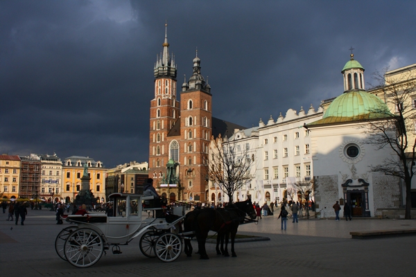 Slika215 Trk na trg: Rynek Główny, Krakov