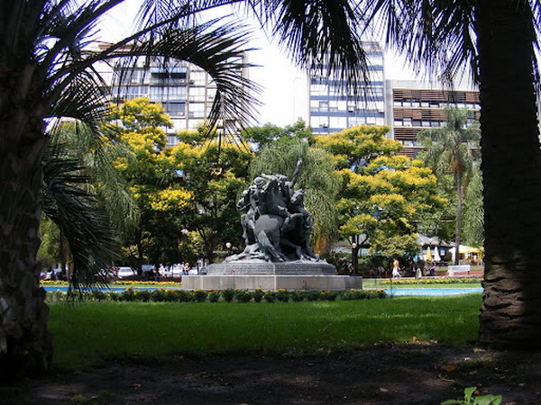 zeleno Trk na trg: Plaza del Entrevero, Montevideo 