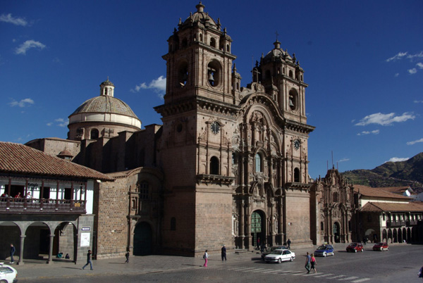 SLika4 Trk na trg: Plaza de Armas, Kusko 