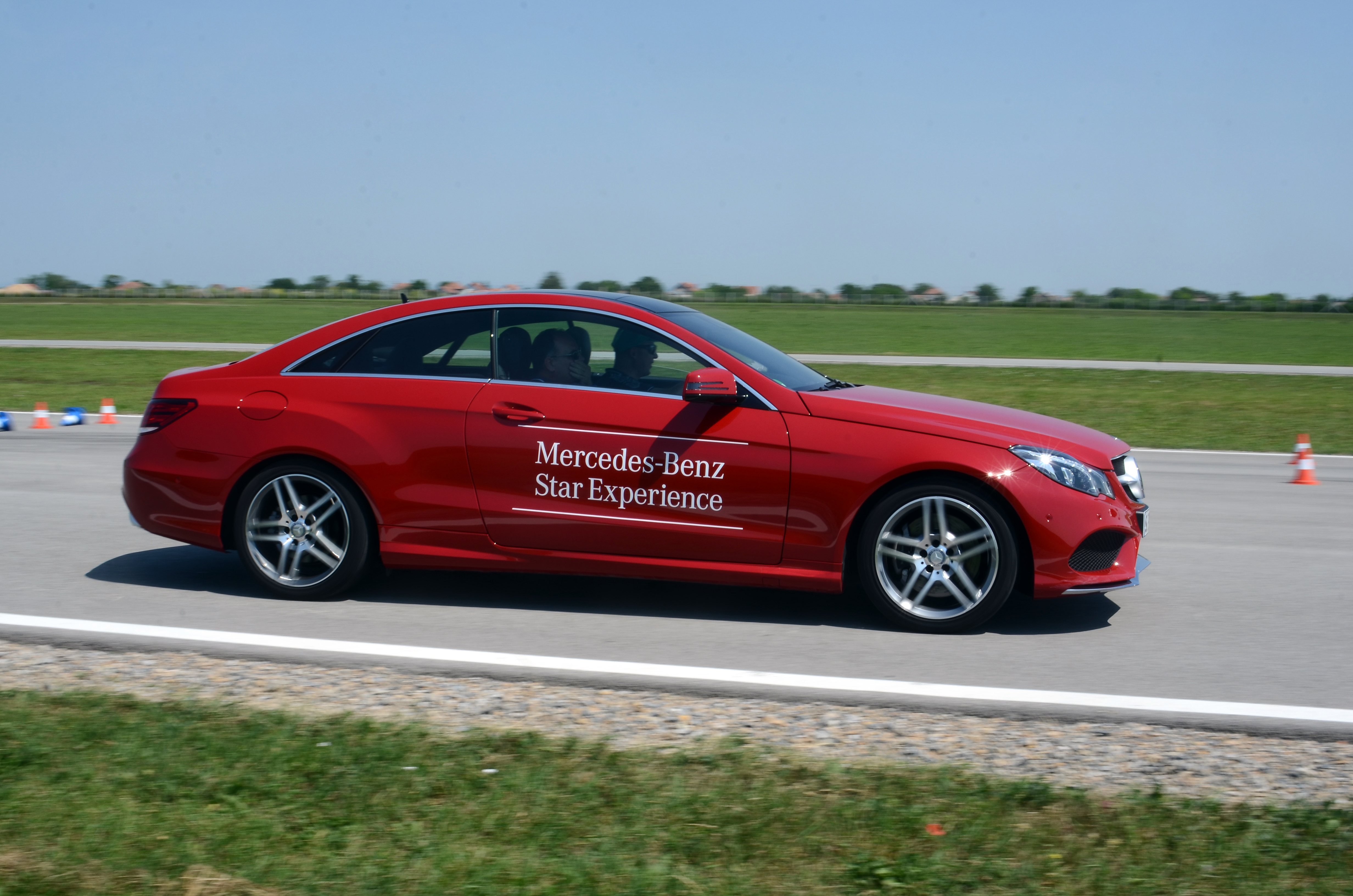 GKO 1808 Događaj za sve ljubitelje Mercedes Benz automobila: Star Experience “Your road trip”