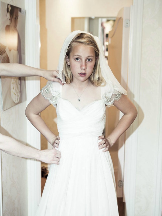 thea wedding1 Upoznajte najmlađu norvešku mladu 