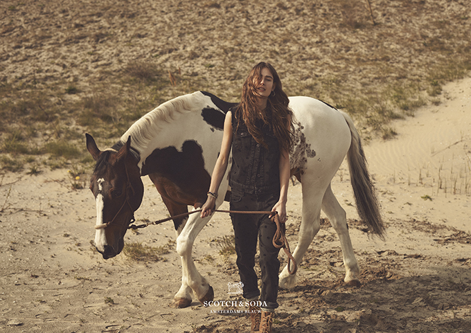 SS16 LOOKBOOK+ IMAGES LOGO A4 AMSTERDAMS BLAUW WOMEN 11 Ove sezone je sve u voćnoj zabavi i srećnim vibracijama