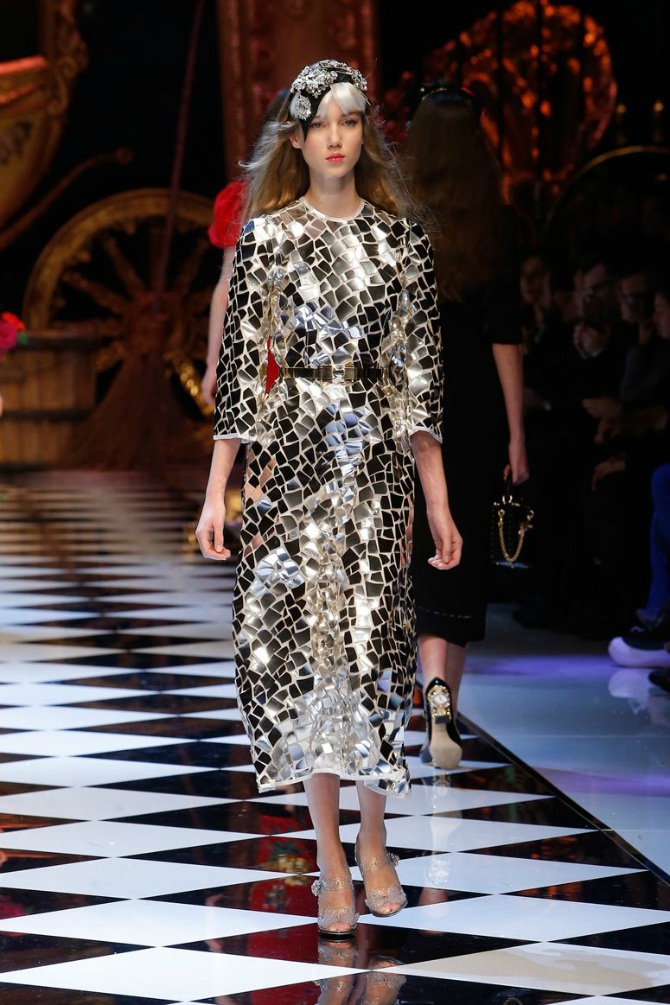 Srevbro Dolce & Gabbana: Revija za MODERNE princeze