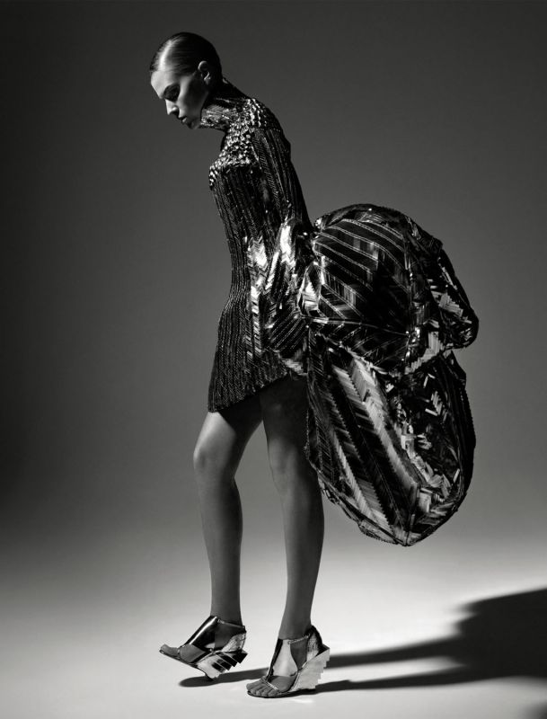 Maryna Linchuk in Vogue Russia by Patrick Demarchelier 6 Vogue Russia by Patrick Demarchelier