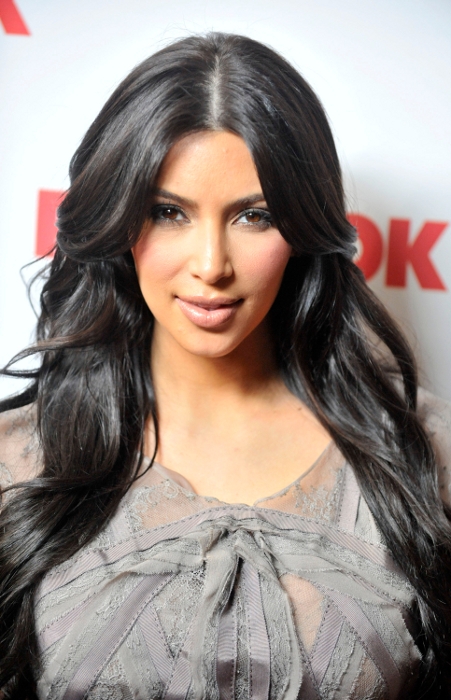 kimkardashian2011 Omiljene celebrity boje kose