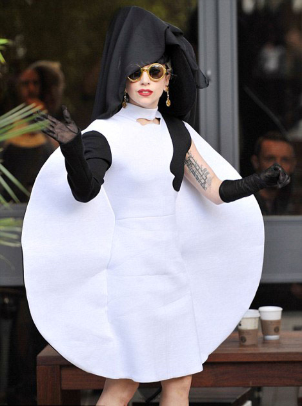 Lady Gaga like flying nun Celeb News 