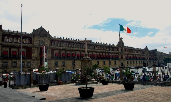 26 Fridin Meksiko: Avanture jedne umetnice 