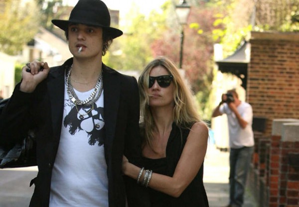 Kate Moss and Pete Doherty 600x416 Celebrity Wedding: Kate Moss & Jamie Hince