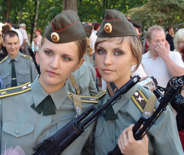 military woman russia army 000076 Kratka istorija vojne mode
