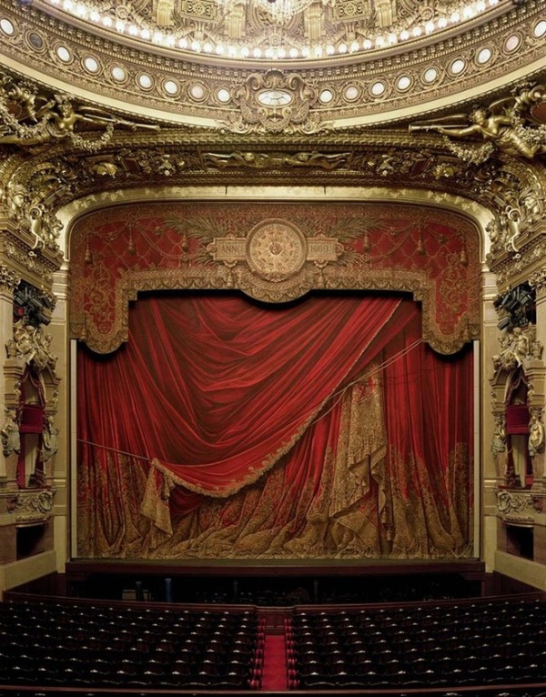 CurtainPalaisGarnierParisFrance2009 Enterijer najpoznatijih operskih kuća