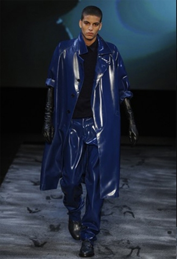 Love.ThierryMugler.AW2011Menswear 3 Kišni kaputi