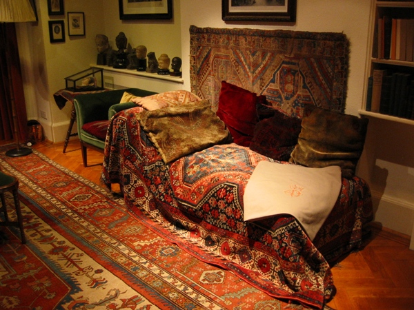 Čuvena Frojdova sofa za terapiju Ljudi koji su pomerali granice: Sigmund Frojd