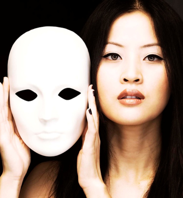 Korea krupne o i maska Biti ili ne biti žrtva lepote? (2. deo)