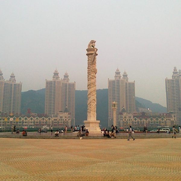 Slika75 Trk na trg: 星海, Dalian
