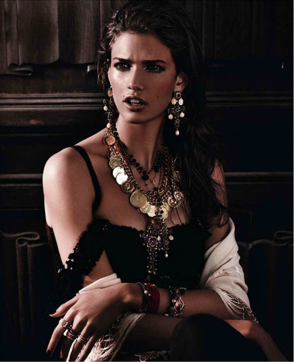 kendra spears5 Vogue Paris: Ime joj je Carmen