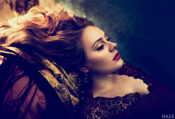 Adele Vogue US Vogue US: Romantična Adele 