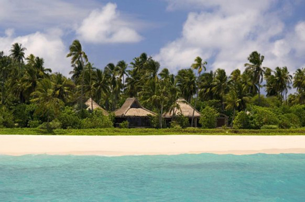 Private Island Seychelles from outside 582x386 Luksuzna vila na Sejšelima