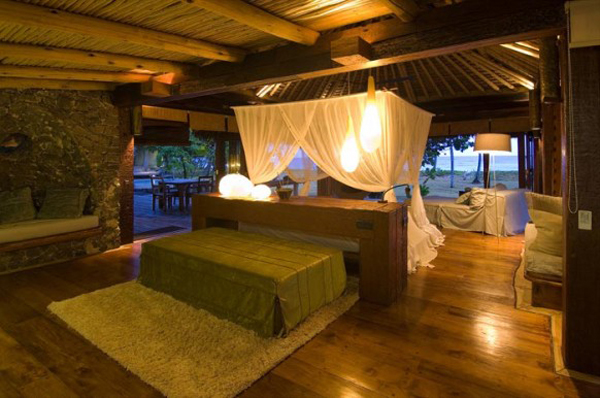Private Island Seychelles interiors 582x386 Luksuzna vila na Sejšelima