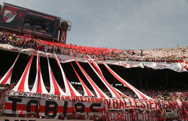 River fans Superklasiko: Utakmica iznad Reala i Barselone