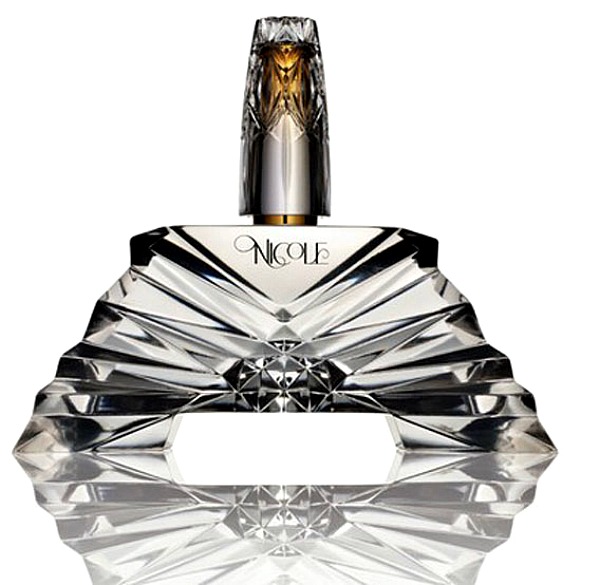 158 Modni zalogaj: Nicole Richie lansirala svoj prvi parfem