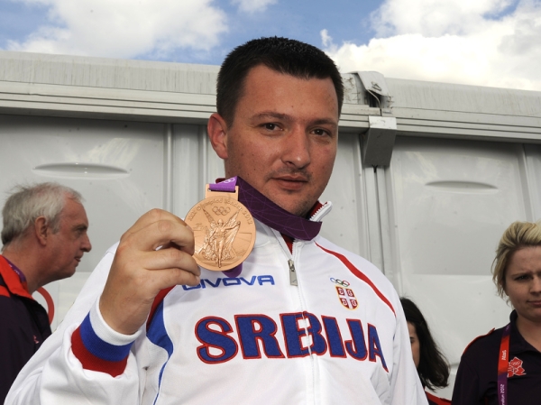 Andrija Zlatic London 2012, rezime prvog dana: Andrija Zlatić osvojio prvu medalju za Srbiju!