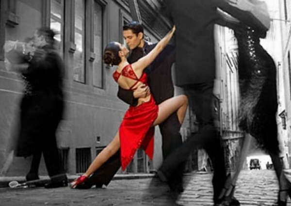 Slika 189 Tango: Ples u kojem je žena stvarno žena 