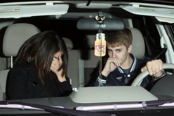 selena Bieber i Gomez se truckaju u vezi
