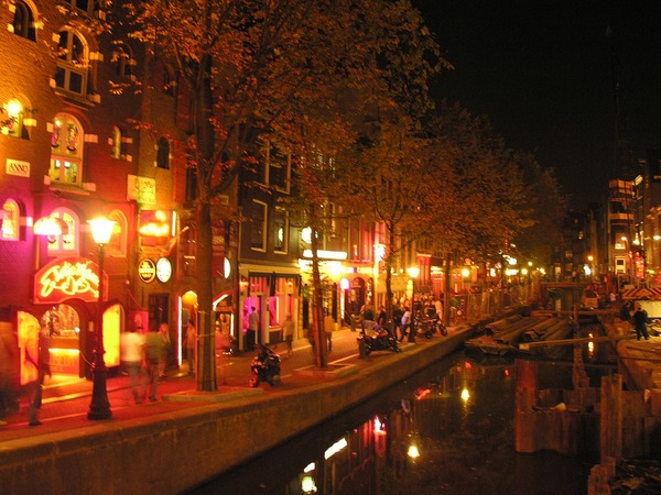 Amsterdam ulica kurvi