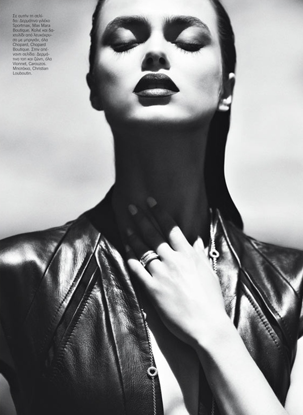 slika 411 “Vogue Hellas”: Moćna crna  