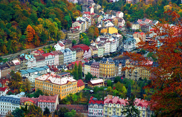 slika 151 Karlovy Vary: Aristokratski izgled i miris plemstva 