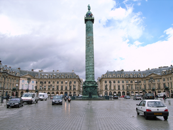 Slika14 Trk na trg: Place Vendôme, Pariz 