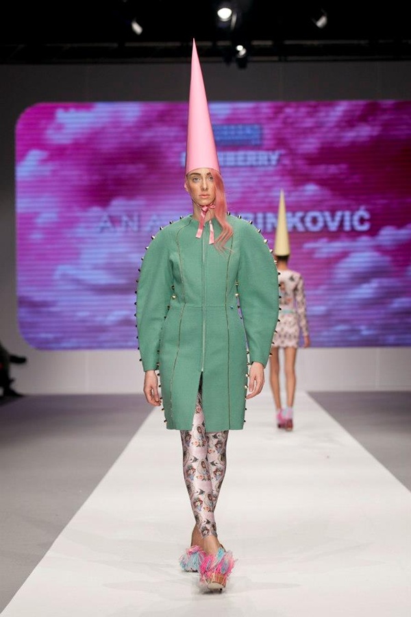 slika 32 32. Belgrade Fashion Week: Zašećereni svet Ane Ljubinković