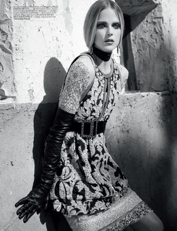 Slika 526 Vogue Turkey: Baroko 