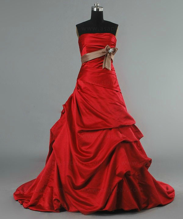 Slika 531 Najlepše crvene haljine 