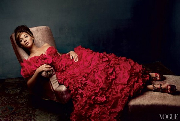 125 Modni zalogaj: Beyoncé krasi Vogue 