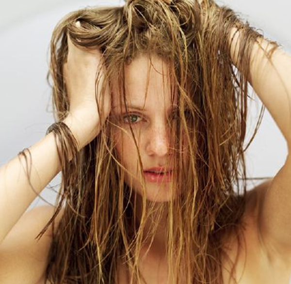 Damaged Hair Due to Using Bad Shampoos 10 načina da OPORAVITE svoju oštećenu kosu 