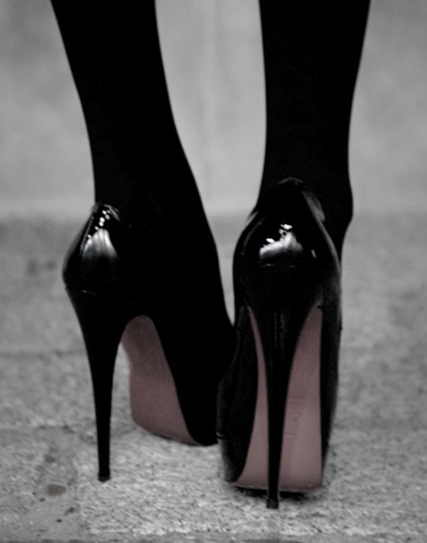 slika 510 Najbolje cipele za malu crnu haljinu