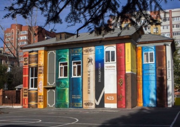 I u Rusiji ima knjižurina po ulici Ulični lepotani