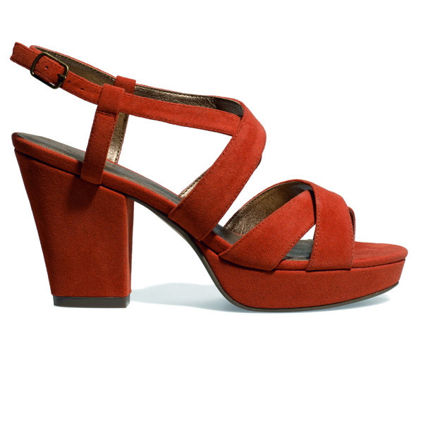NEW YORKER High heeled sandal 17 714 34.95€  New Yorker vam predlaže: Etno stil  