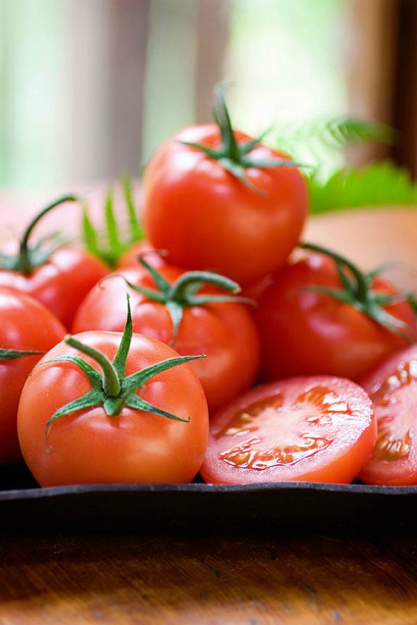 paradajz 30 najefikasnijih namirnica koje pročišćavaju kožu (3. deo)