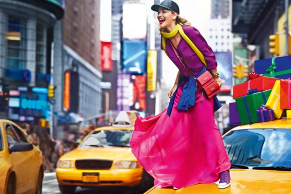 Rita spektar boja 3 DKNY: Rita Ora na ulicama Njujorka 