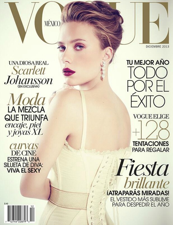 Beli korset Dolce  Gabbana odlično pristaje lepoj Skarlet Modni zalogaj: Scarlett Johansson za “Vogue Mexico“