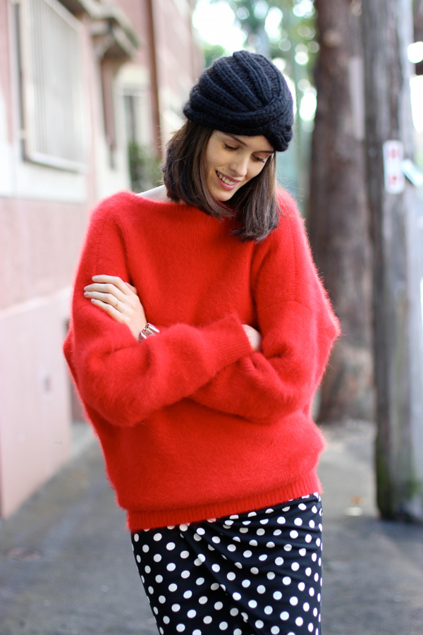 Crveni Jesenji trend: Čupavi džemperi 
