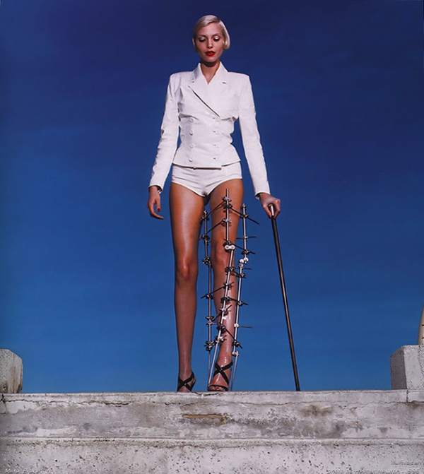 helmut newton models Već viđeno: Vogue vs i D Magazine
