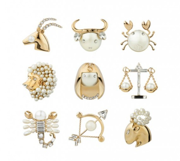 Ove ogrlice su i idealan rođendanski poklon Modni zalogaj: Horoskopska kolekcija ogrlica iz brenda Dior
