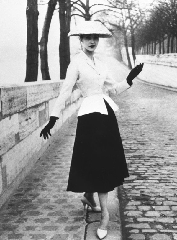 o NEW LOOK 570 The Best Vintage Moments: Christian Dior 