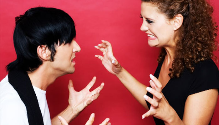 fighting couple Horoskop: Kako se znaci ponašaju u svađi?