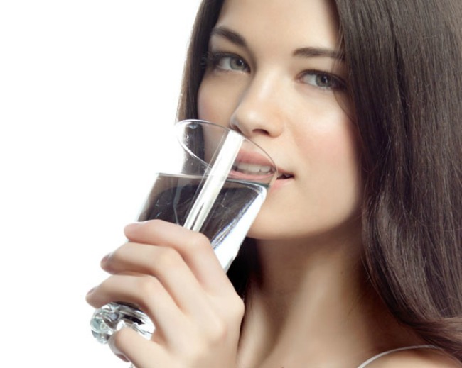 192 Ne dozvolite da vaše telo izgubi vodu: Tri znaka da ste dehidrirali