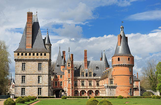 10 Chateau Maintenon Pet zamkova blizu Pariza koje morate poset Pet zamkova blizu Pariza koje morate posetiti